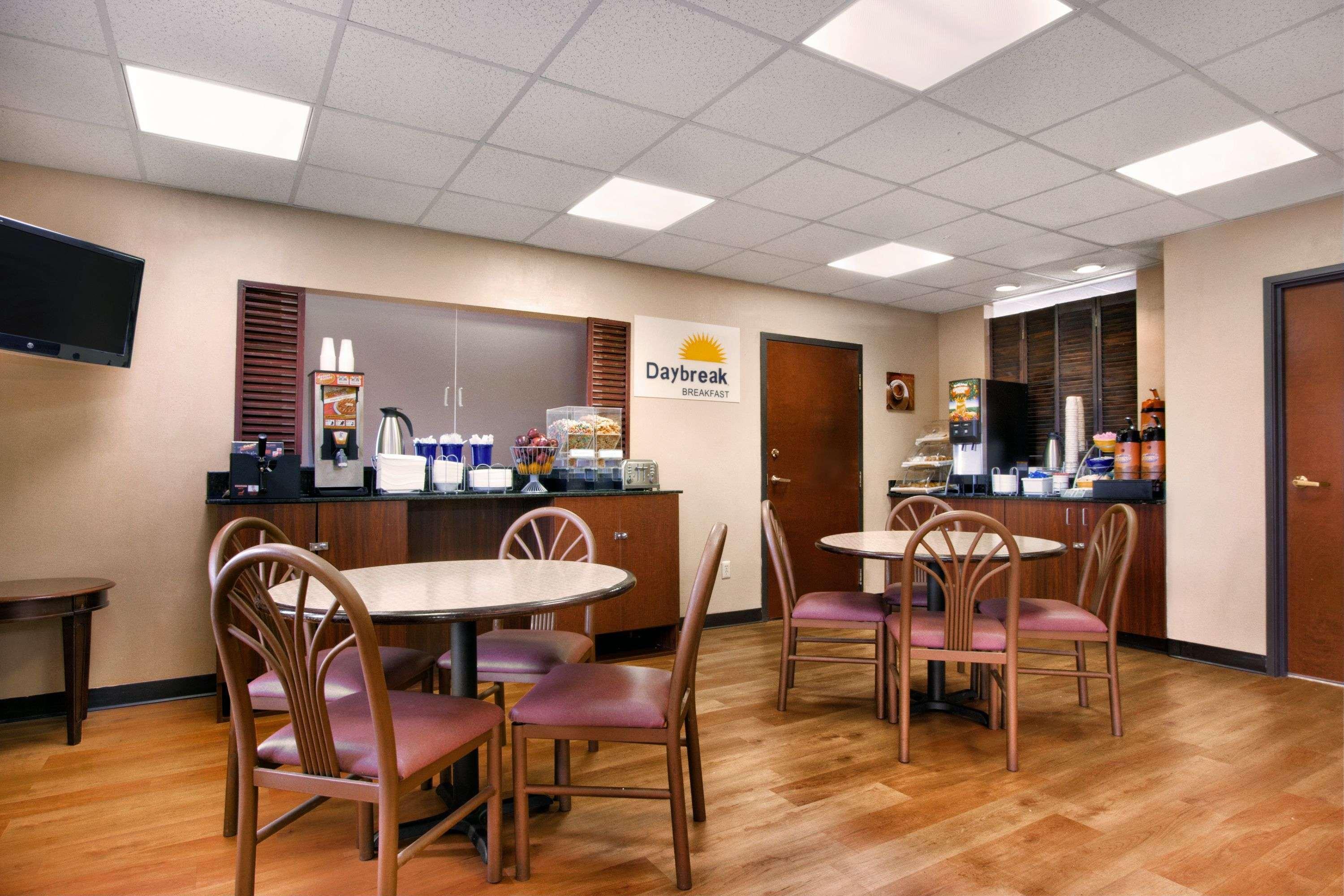 Days Inn By Wyndham Mauldin/Greenville Dış mekan fotoğraf